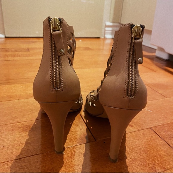 Bruno Premi Leather Cut Out High Heels - Picture 2 of 8